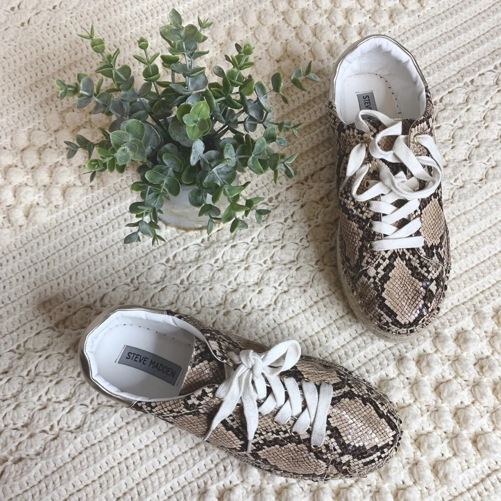 Steve MADDEN Women’s Parade Platform Snakeskin Espadrille Sneaker Brown Black 10